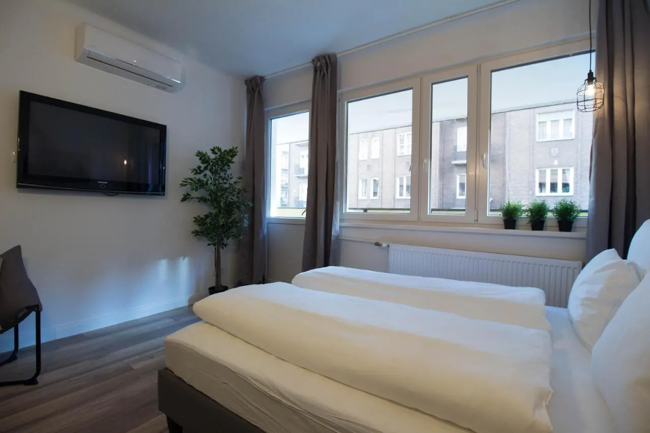 Standard Apartment By Hi5 - Madach Budapeszt