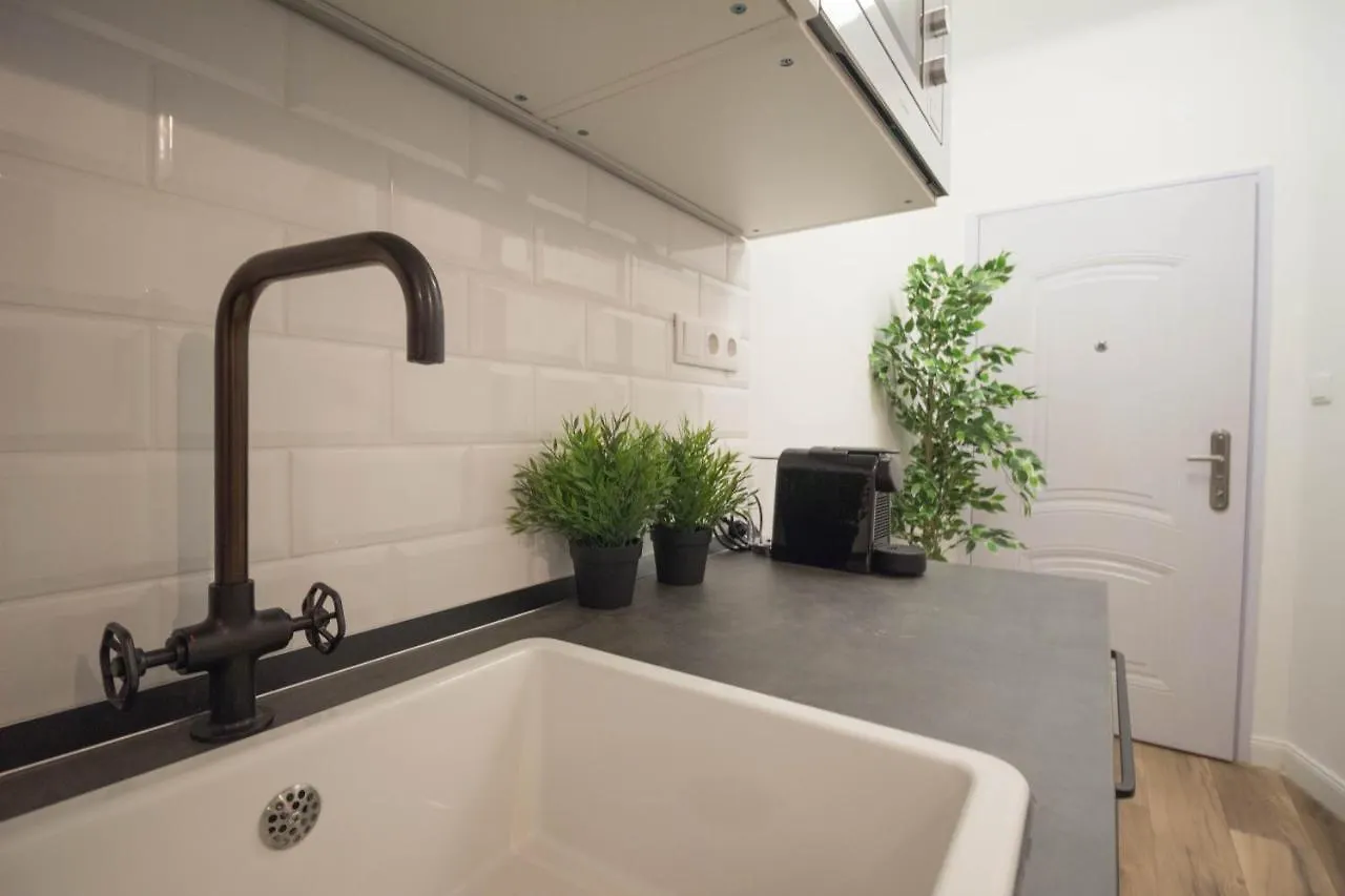 Standard Apartment By Hi5 - Madach Budapeszt Węgry